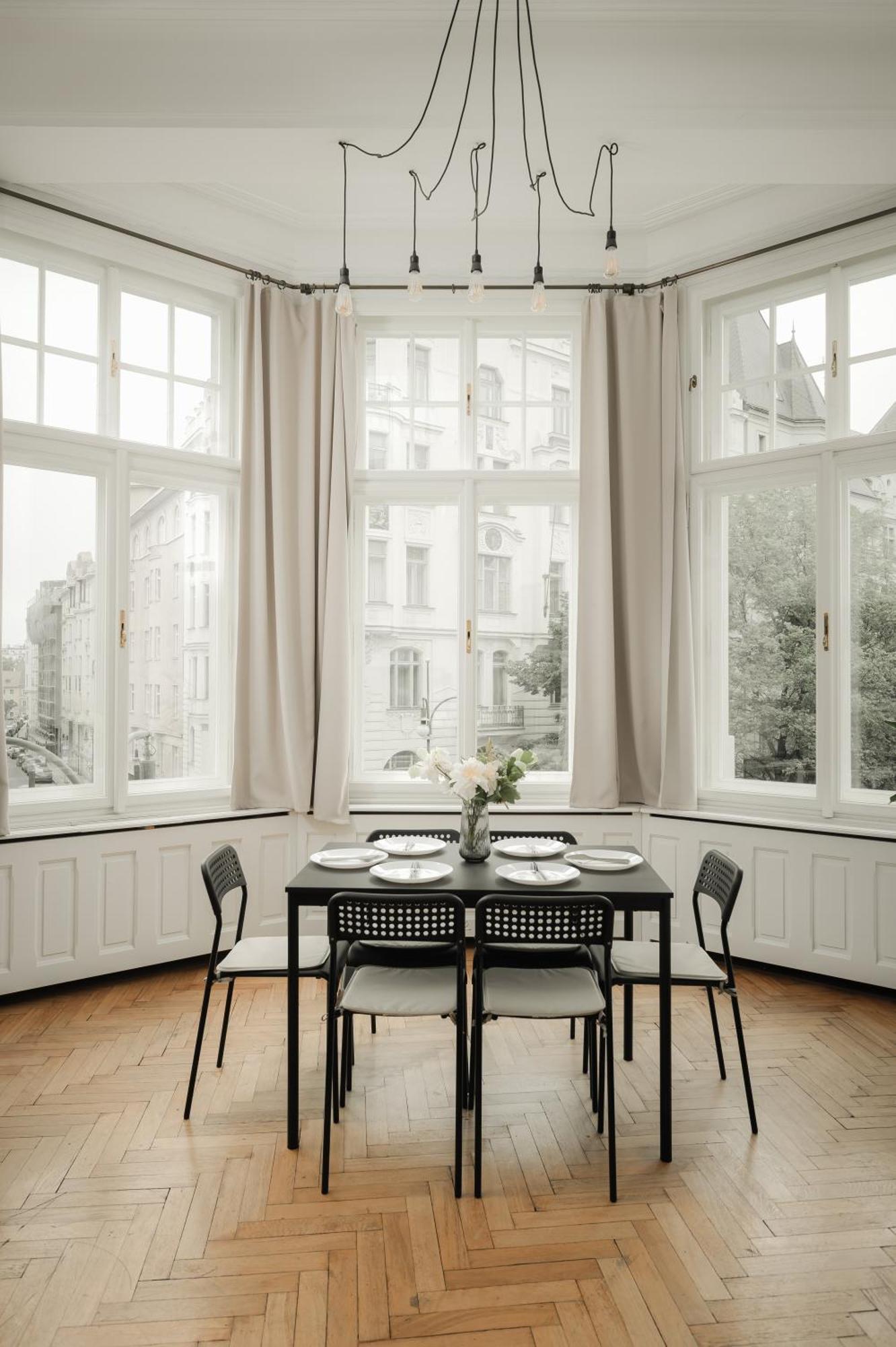 Central Apartments Parizska Прага Экстерьер фото